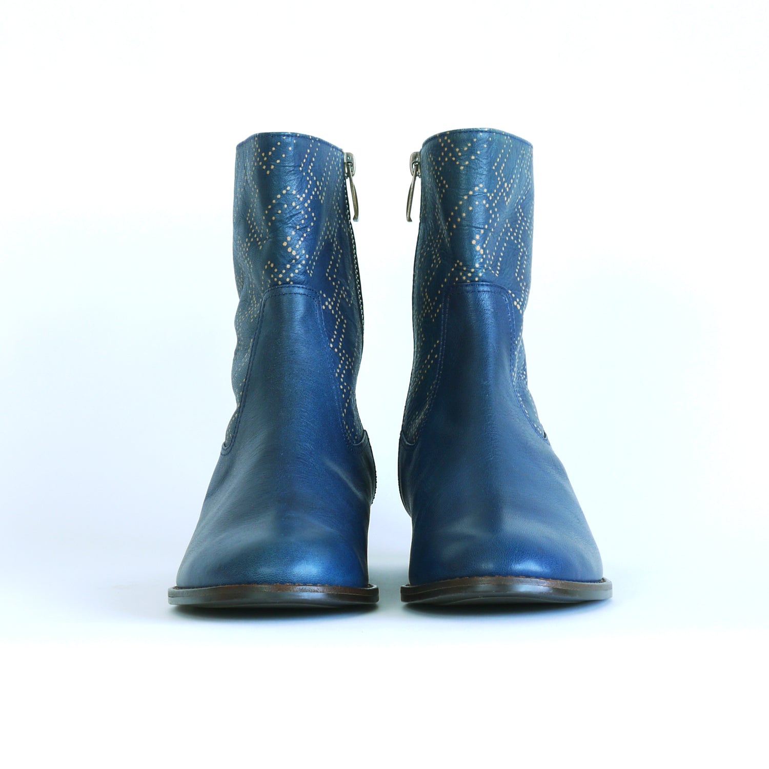 Woman's Ankle Boots. Indigo dyed leather boots. SASHIKO
