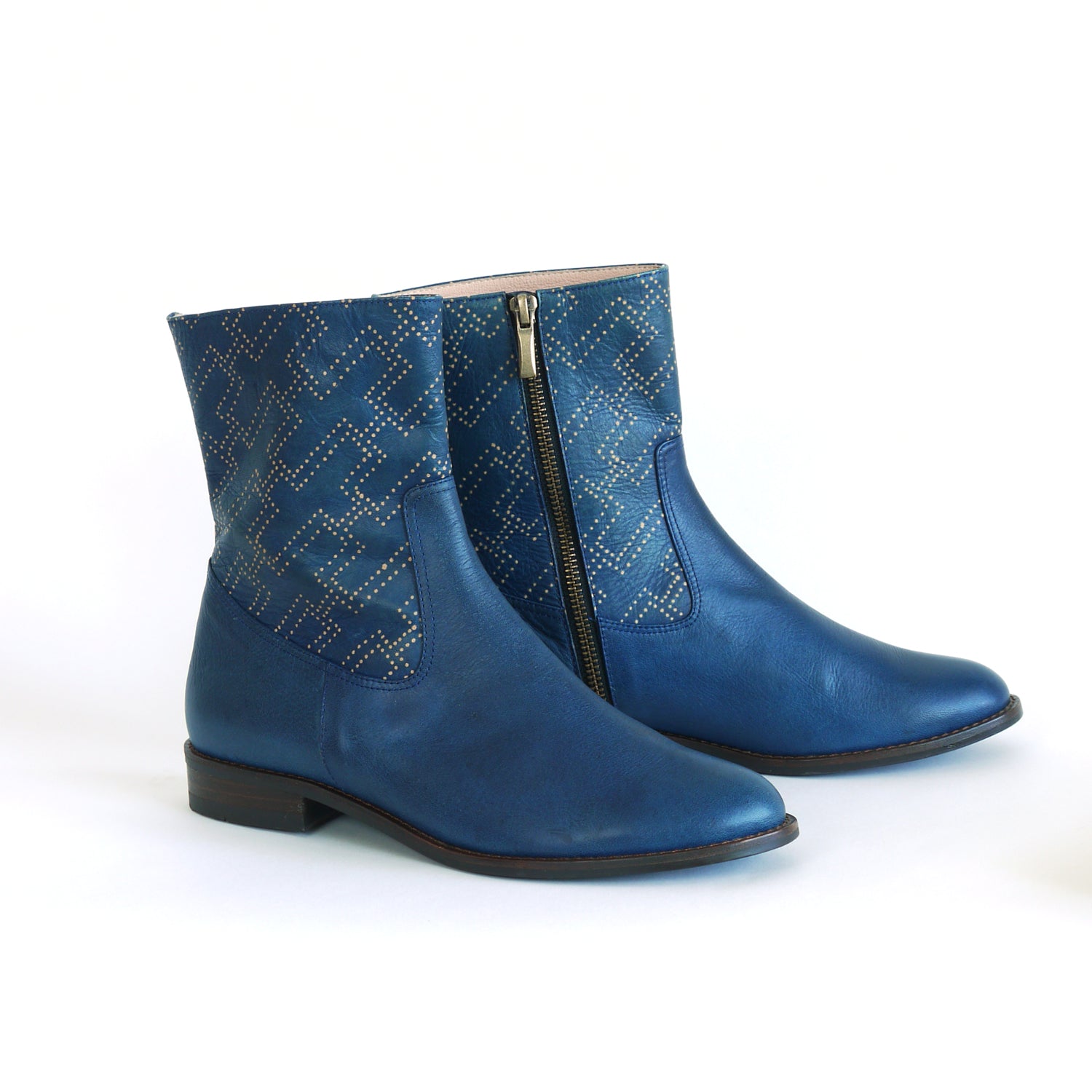 Woman's Ankle Boots.  Indigo dyed leather boots.  SASHIKO