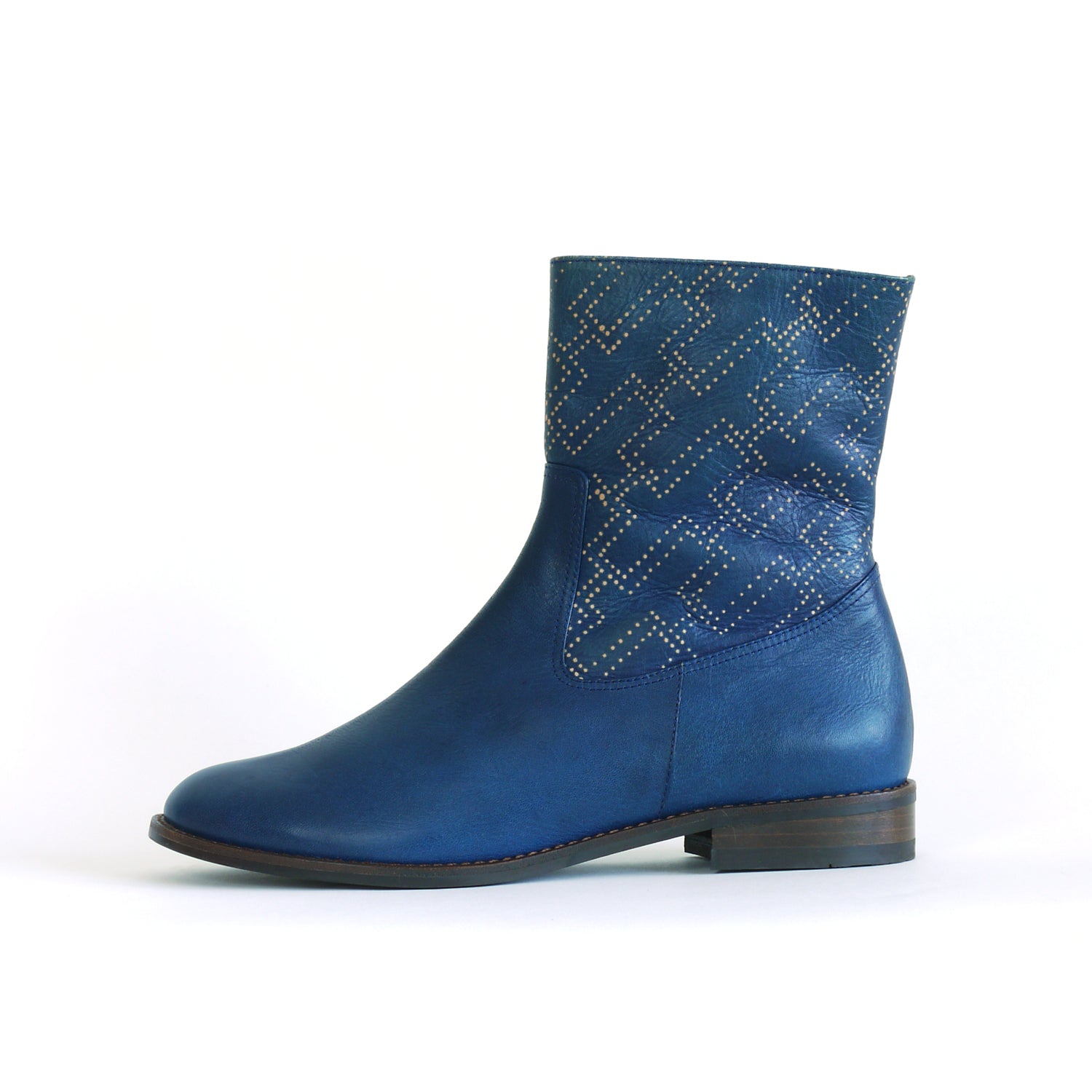 Woman's Ankle Boots.  Indigo dyed leather boots.  SASHIKO