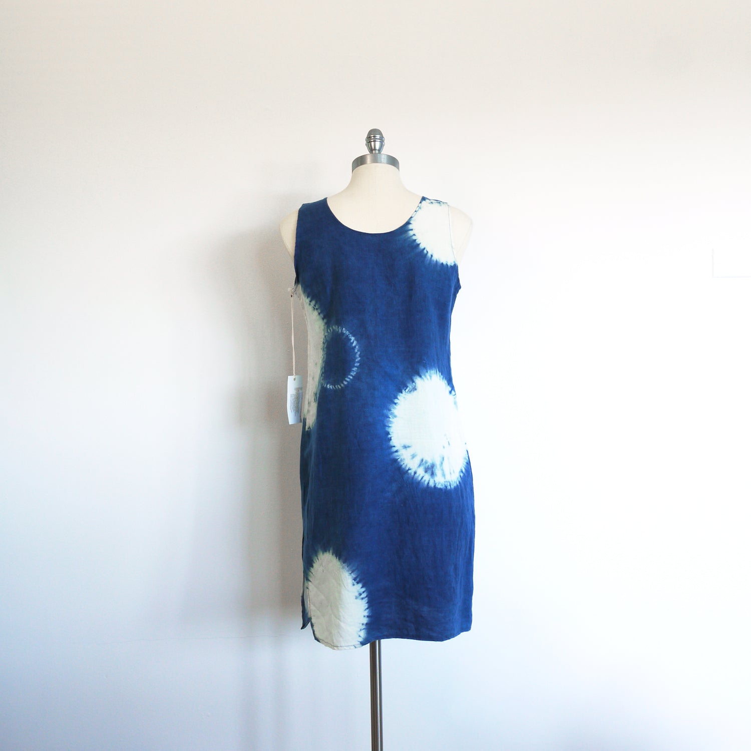 INDIGO CIRCLE tank dress. Hand dyed shibori indigo linen dress