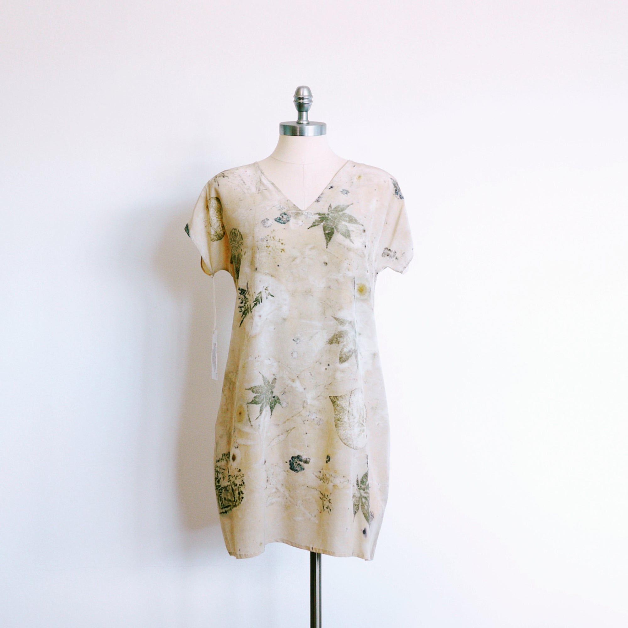 SUMMER SHOWER Eco-print silk dress. Organic dye Mini Dress Small