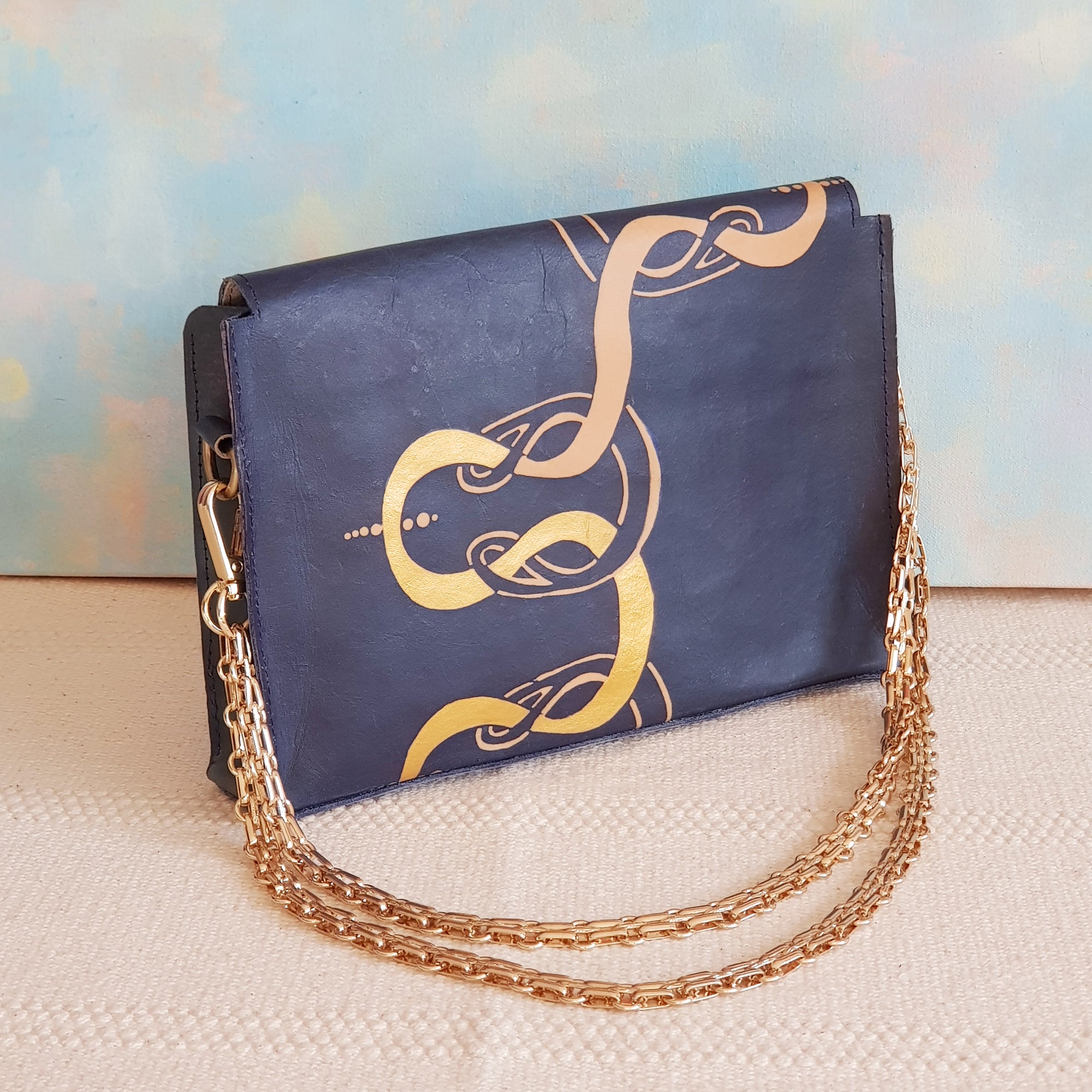 ELLE, indigo leather shoulder bag with adjustable handle