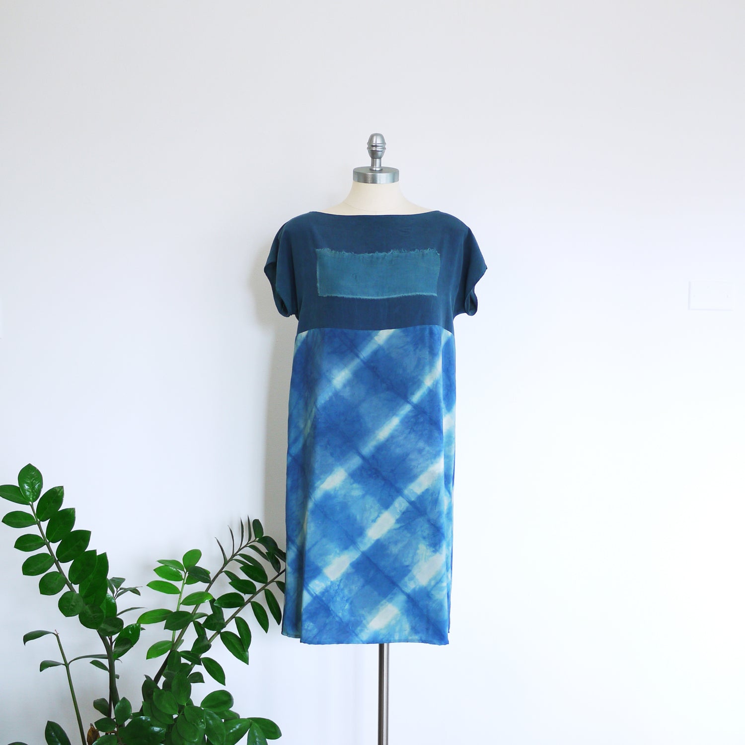 Shibori Indigo natural dye Silk Dress. Hand dyed dress. Medium.