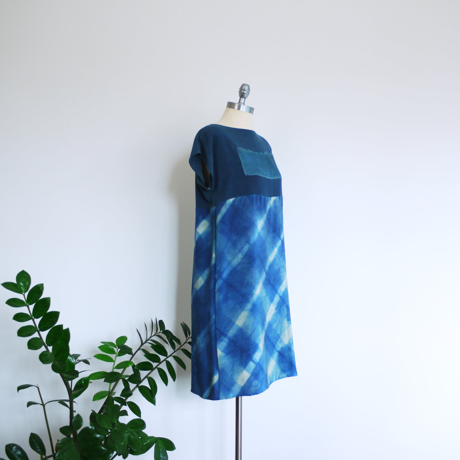 Shibori Indigo natural dye Silk Dress. Hand dyed dress. Medium.