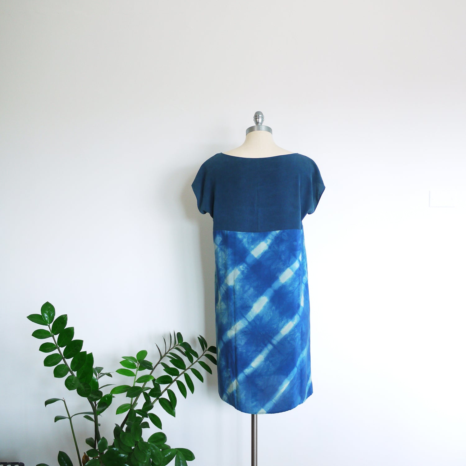 Shibori Indigo natural dye Silk Dress. Hand dyed dress. Medium.