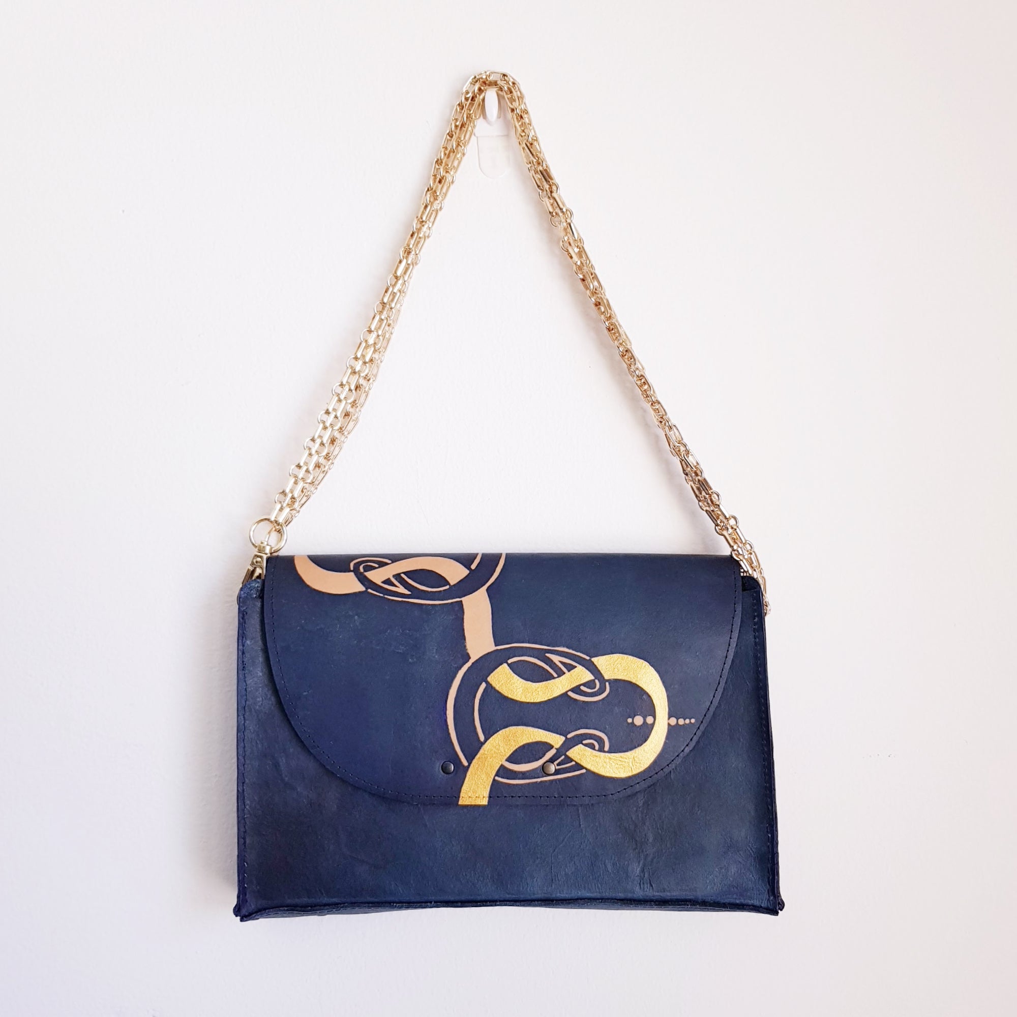 ELLE, indigo leather shoulder bag with adjustable handle