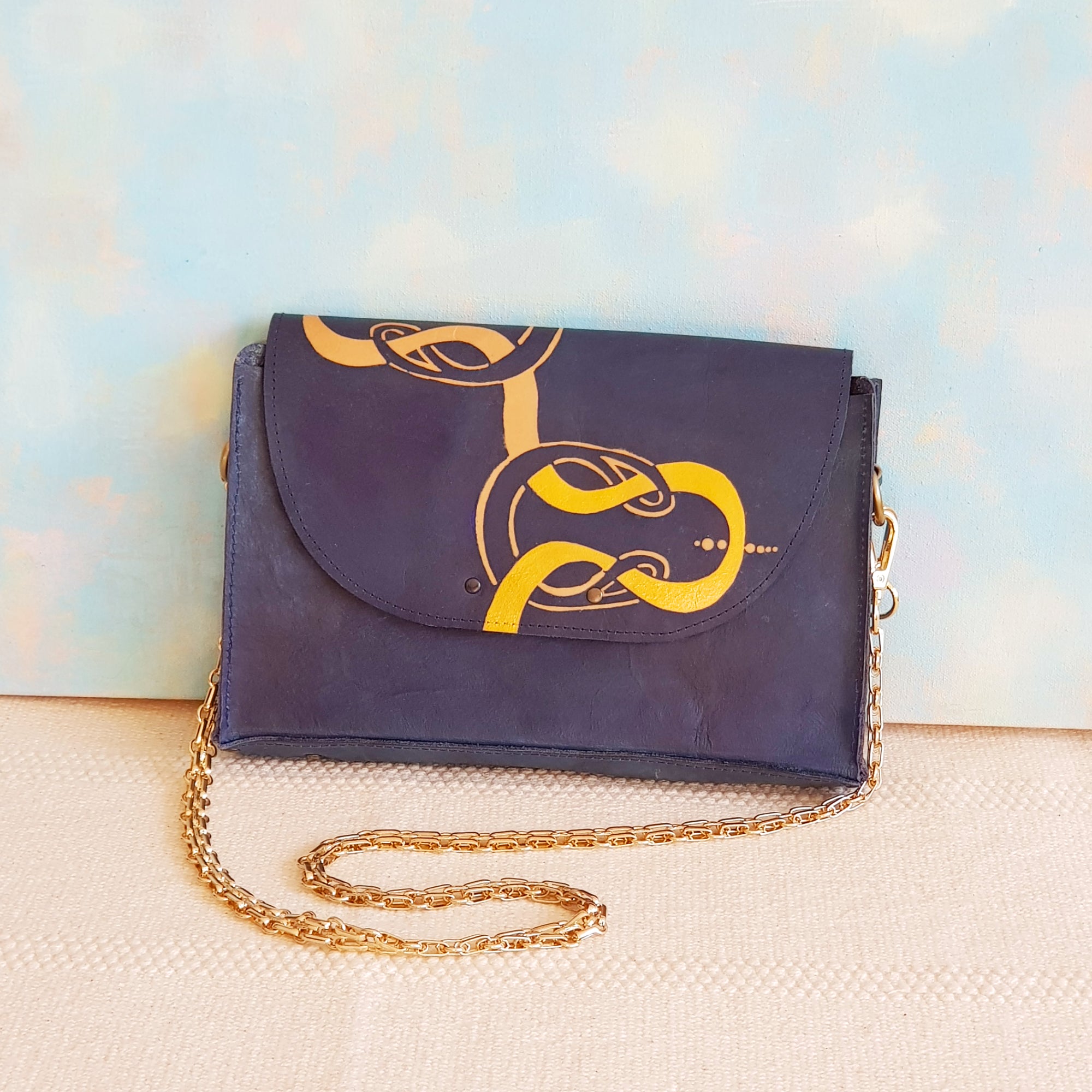 ELLE, indigo leather shoulder bag with adjustable handle