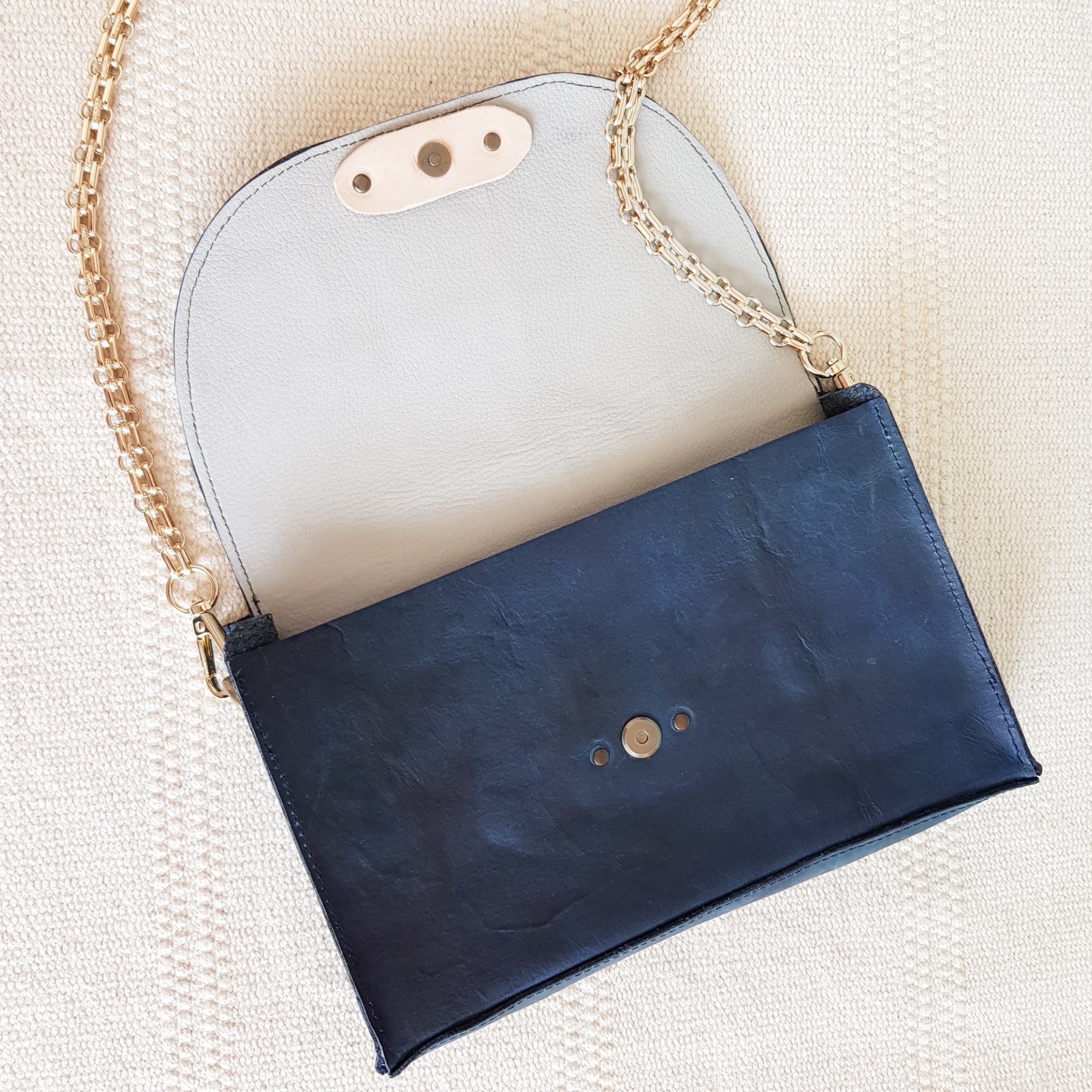ELLE, indigo leather shoulder bag with adjustable handle
